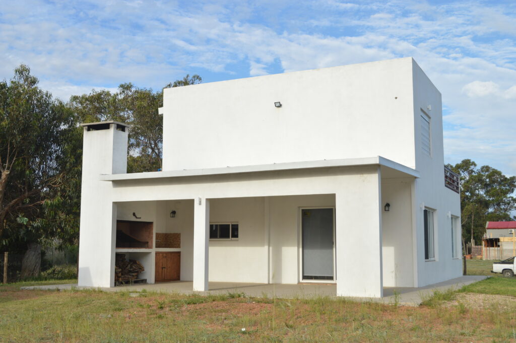 Casa de Dos plantas en Maldonado